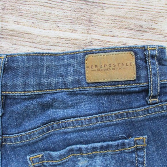 Aeropostale Distressed Midi Denim Shorts - Picture 8 of 10